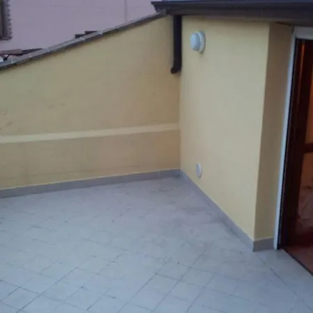 Apartment Toscana House Parma
