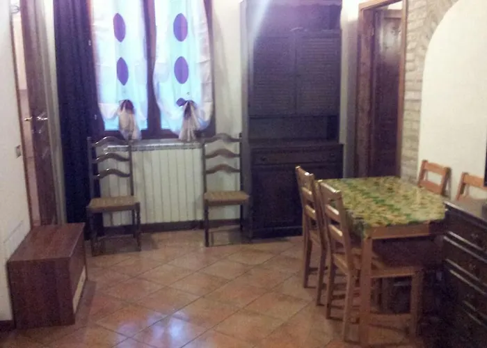 Via Toscana House * Parma